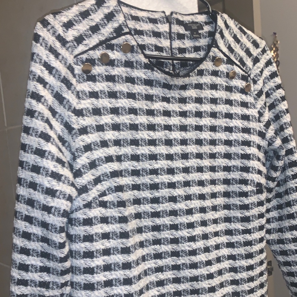 Ann Taylor Black and White Patterned Sweater